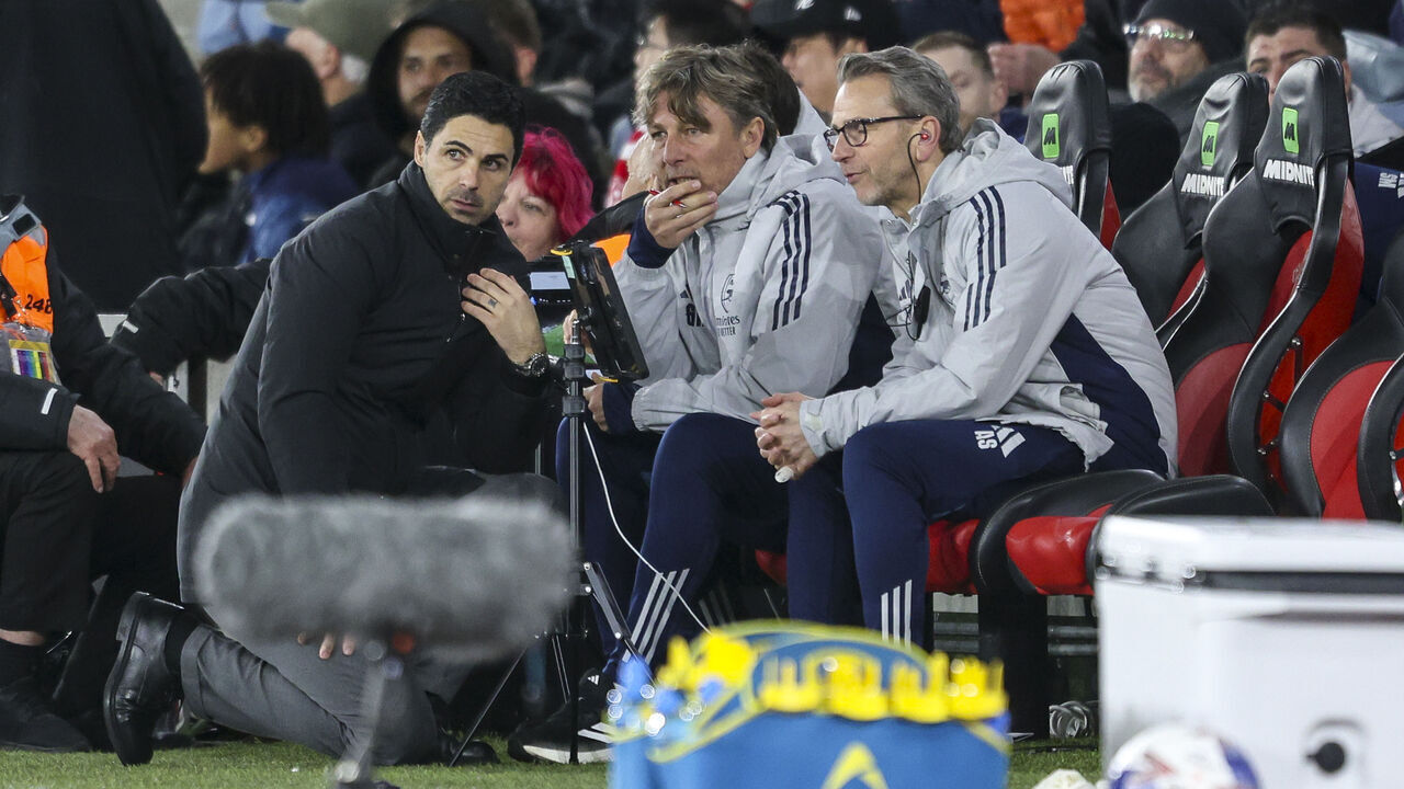 SOUTHAMPTON, ENGLAND - APRIL 04: Head Coach Mikel Arteta with Gabriel Heinze and Albert Stuivenberg of Arsenal during the Emirates FA Cup Quarter Final match between Southampton and Arsenal on April 04, 2026 in Southampton, England.