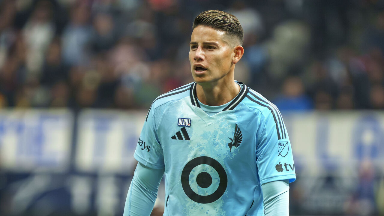 VANCOUVER, CANADA - MARCH 15: James Rodriguez (10) of Minnesota United FC during play against the Vancouver Whitecaps FC in the second half at BC Place on March 15, 2026 in Vancouver, Canada.