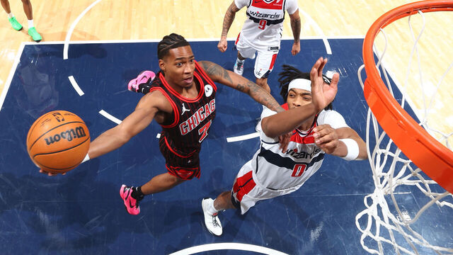 WASHINGTON, DC - APRIL 7: Rob Dillingham #7 of the Chicago Bulls drives to the basket during the game against the Washington Wizards on April 7, 2026 at Capital One Arena in Washington, DC. Mandatory Copyright Notice: Copyright 2026 NBAE
