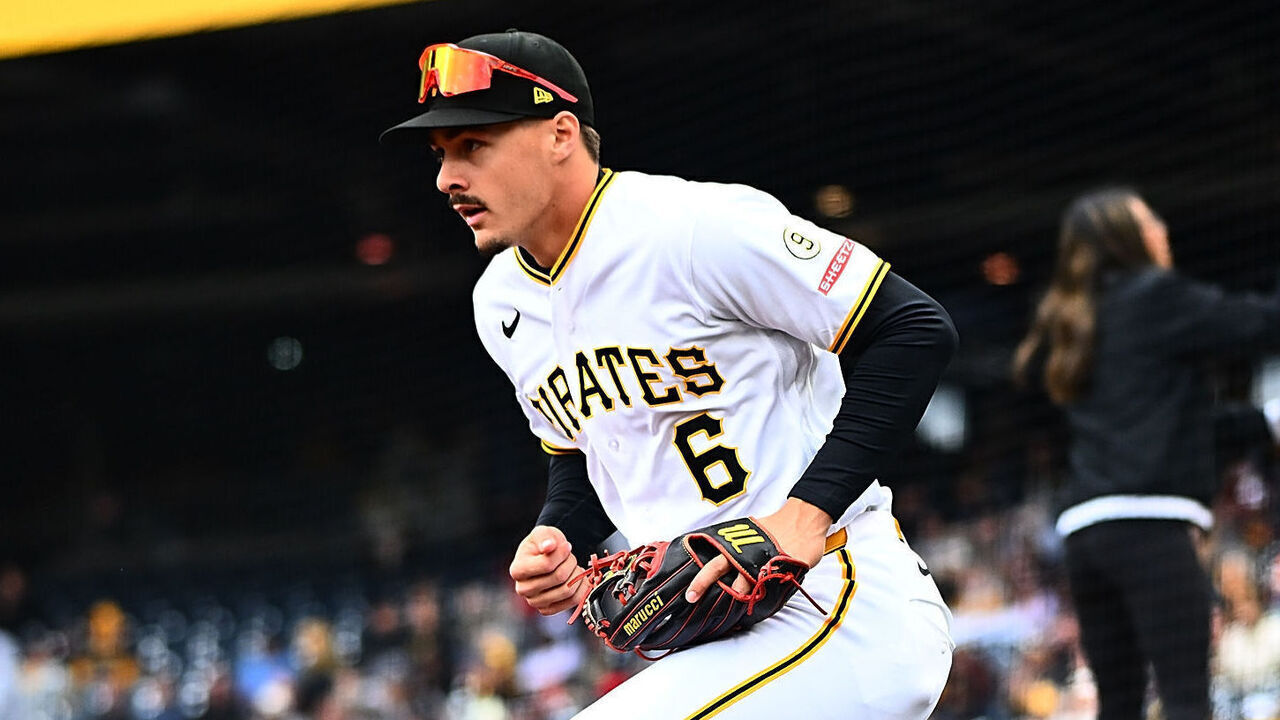 PITTSBURGH, PENNSYLVANIA - APRIL 5: Konnor Griffin #6 of the Pittsburgh Pirates takes the field for the start of the game against the Baltimore Orioles at PNC Park on April 5, 2026 in Pittsburgh, Pennsylvania.