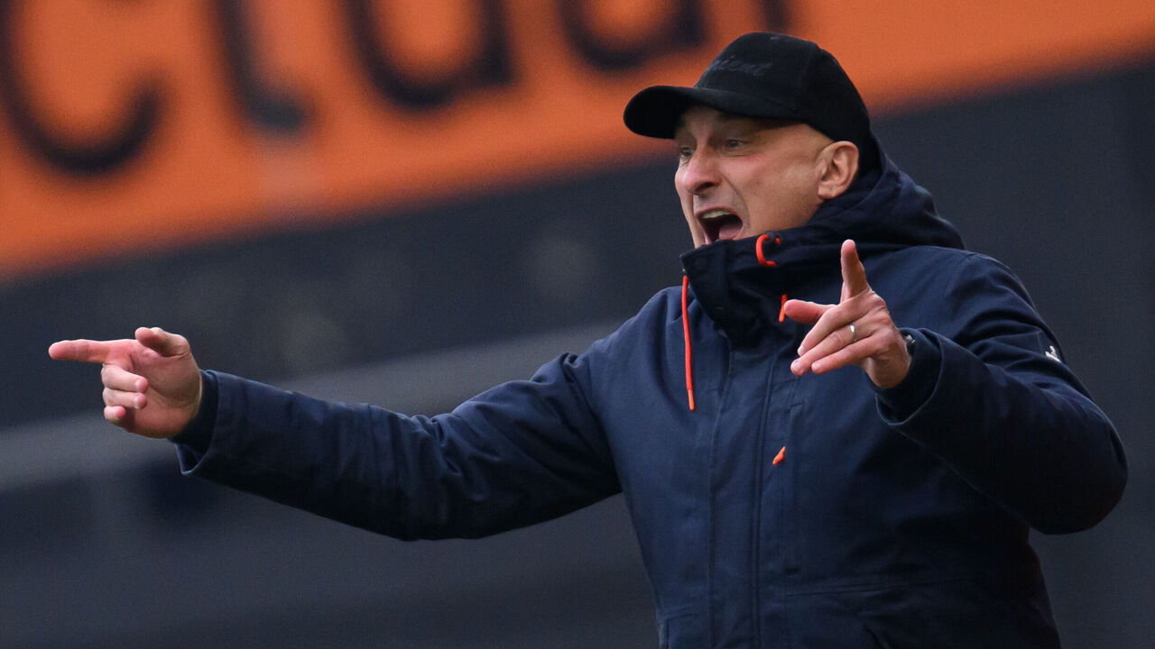 Lorient's French head coach Olivier Pantaloni attends the French L1 football match between FC Lorient and RC Lens at Yves-Allainmat stadium in Lorient, western France on March 14, 2026.