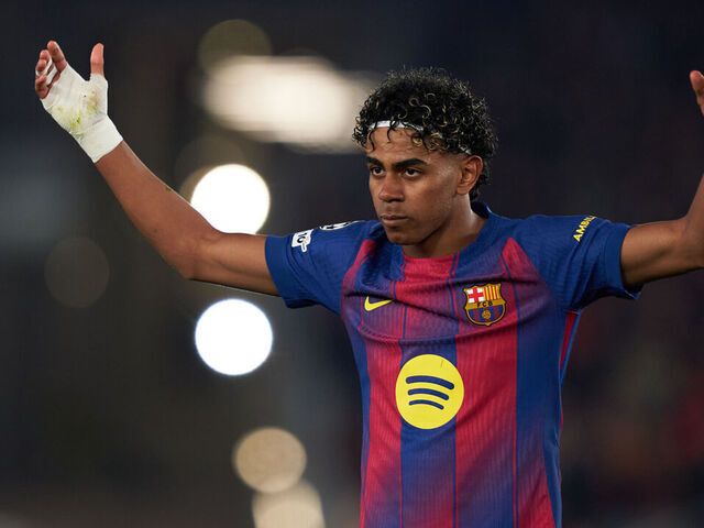 BARCELONA, SPAIN - APRIL 08: Lamine Yamal of FC Barcelona reacts during the UEFA Champions League 2025/26 Quarter-Final First Leg match between FC Barcelona and Club Atlético de Madrid at Spotify Camp Nou on April 08, 2026 in Barcelona, Spain.