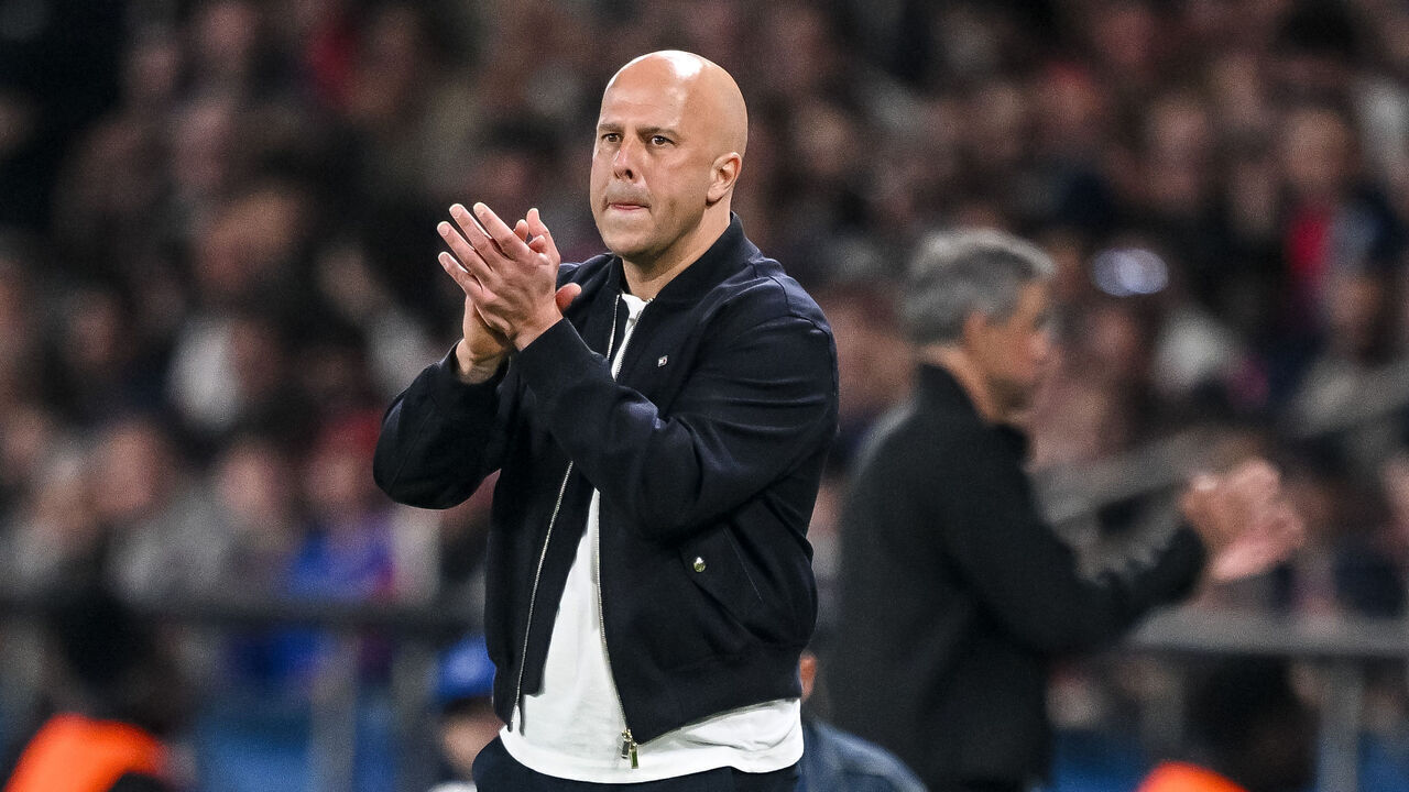 Paris, France - April 8: head coach Arne Slot of Liverpool FC gestures during the UEFA Champions League 2025/26 Quarter-Final First Leg match between Paris Saint-Germain FC and Liverpool FC at Parc des Princes on April 8, 2026 in Paris, France.