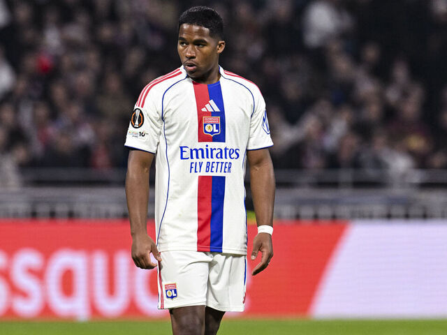 DECINES-CHARPIEU, FRANCE - MARCH 19: Endrick Sousa of Olympique Lyonnais gets ready to deliver a free kick during the UEFA Europa League 2025/26 Round of 16 Second Leg match between Olympique Lyonnais and Real Club Celta at Parc Olympique Lyonnais on March 19, 2026 in Decines-Charpieu, France.