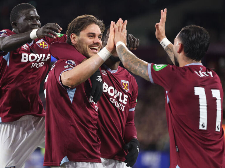 West Ham smash Wolves to climb out of drop zone, increase pressure on Spurs