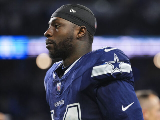 Cowboys' Bell arrested on drug possession charges | theScore.com
