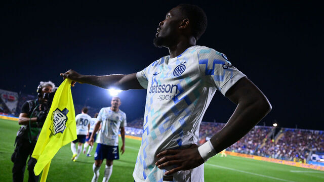 COMO, ITALY - APRIL 12: Marcus Thuram of FC Internazionale celebrates after scoring the goal during the Serie A match between Como 1907 and FC Internazionale at Giuseppe Sinigaglia Stadium on April 12, 2026 in Como, Italy.