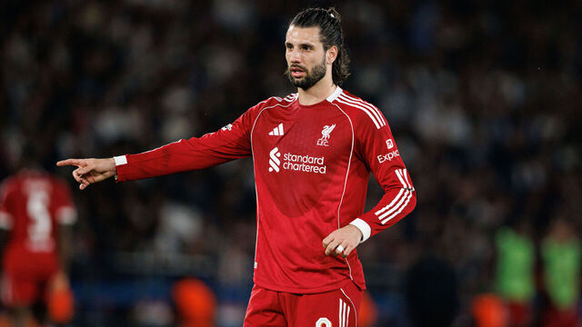 PARIS, FRANCE - 2026/04/08: Dominik Szoboszlai (Liverpool FC) gestures during the UEFA Champions League quarterfinal game between teams of Paris Saint-Germain Football Club and Liverpool FC at Parc des Princes. Final score: Paris Saint-Germain Football Club 2 - 0 Liverpool FC.