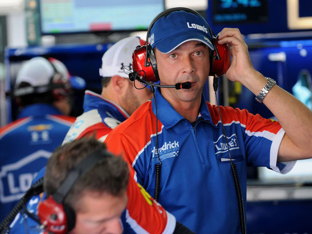 Chad Knaus, Hendrick members called to NASCAR hauler post-race