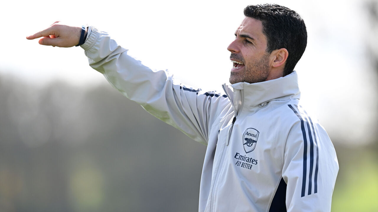 LONDON COLNEY, ENGLAND - APRIL 14: Arsenal Manager Mikel Arteta during the Arsenal training session at Sobha Realty Training Centre on April 14, 2026 in London Colney, England.