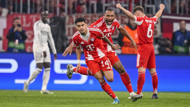 Munich, Germany - April 15: Luis Díaz of FC Bayern Muenchen celebrates after scoring his team's third goal with teammates during the UEFA Champions League 2025/26 Quarter-Final Second Leg match between FC Bayern München and Real Madrid CF at Football Arena Munich on April 15, 2026 in Munich, Germany.