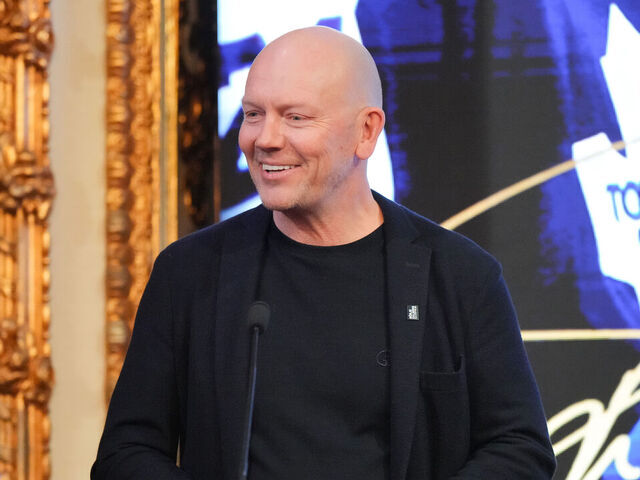 STOCKHOLM, SWEDEN - NOVEMBER 15: Mats Sundin speaks at his NHL Alumni Association Börje Salming Award ceremony on November 15, 2025 in Stockholm, Sweden.