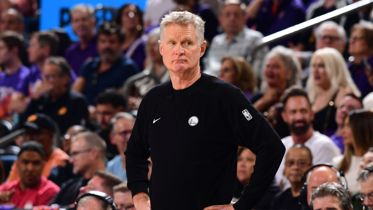 PHOENIX, AZ - APRIL 17: Head Coach Steve Kerr of the Golden State Warriors looks on during the game against the Phoenix Suns during the SoFi NBA Play-In Tournament on April 17, 2026 at PHX Arena in Phoenix, Arizona. Mandatory Copyright Notice: Copyright 2026 NBAE