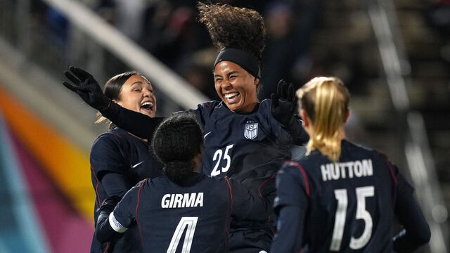 COMMERCE CITY, COLORADO - APRIL 17: Kennedy Wesley #25 of United States celebrates with teammates after scoring the team's third goal during the international friendly match between United States and Japan at Dick's Sporting Goods Park on April 17, 2026 in Commerce City, Colorado.