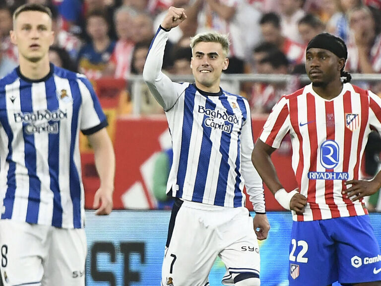 Ander Barrenetxea celebrating goal