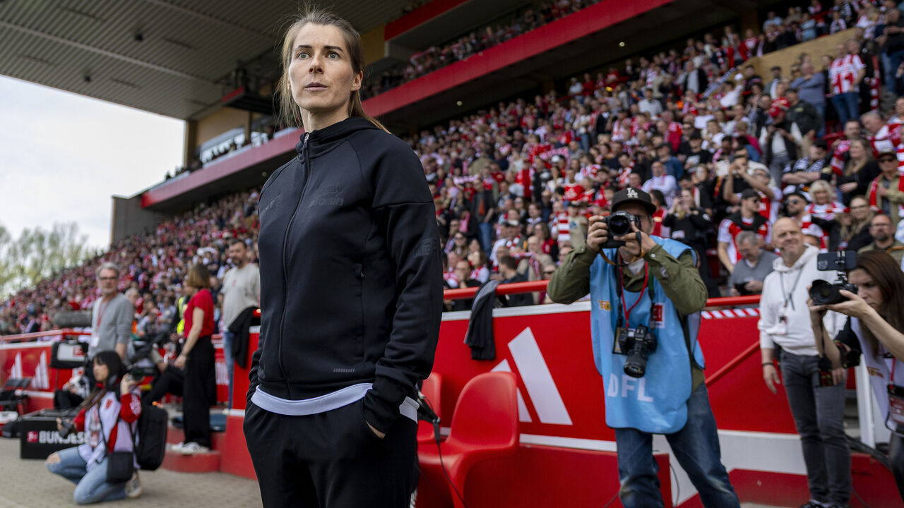 BERLIN, GERMANY - APRIL 18: Marie-Louise Eta, Head Coach of 1. FC Union Berlin looks on prior to the Bundesliga match between 1. FC Union Berlin and VfL Wolfsburg at Stadion An der Alten Foersterei on April 18, 2026 in Berlin, Germany.