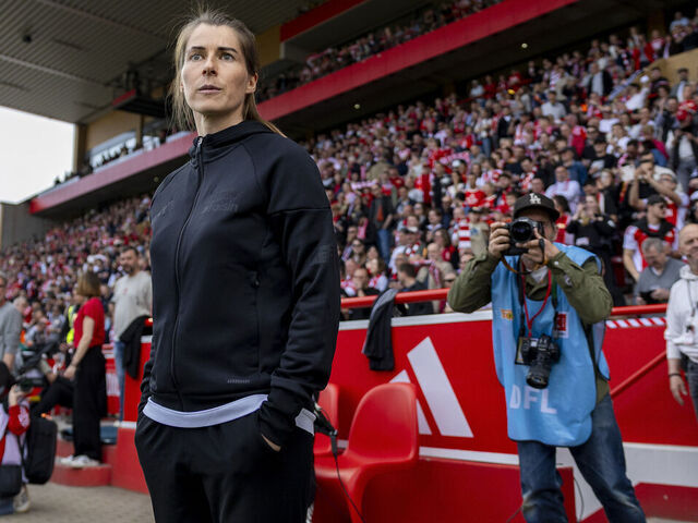 BERLIN, GERMANY - APRIL 18: Marie-Louise Eta, Head Coach of 1. FC Union Berlin looks on prior to the Bundesliga match between 1. FC Union Berlin and VfL Wolfsburg at Stadion An der Alten Foersterei on April 18, 2026 in Berlin, Germany.