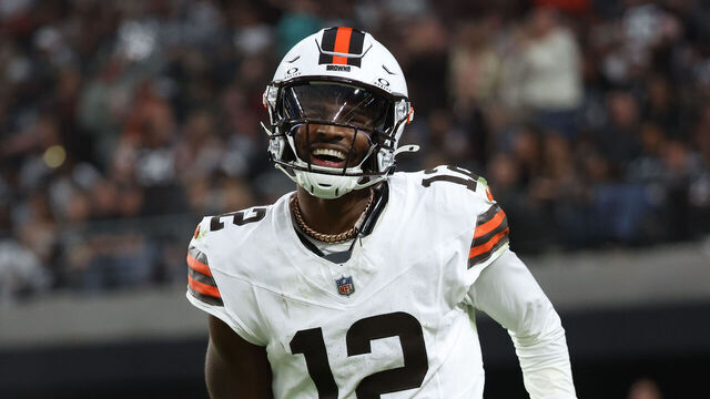 LAS VEGAS, NEVADA - NOVEMBER 23: Shedeur Sanders #12 of the Cleveland Browns reacts to a touchdown in the fourth quarter against the Las Vegas Raiders at Allegiant Stadium on November 23, 2025 in Las Vegas, Nevada.