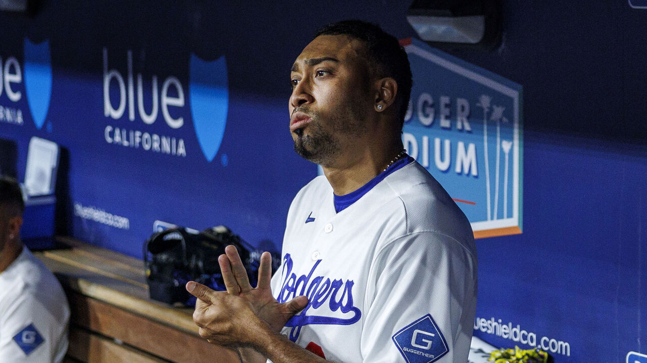 LOS ANGELES, CA - APRIL 10, 2026: Los Angeles Dodgers pitcher Edwin Díaz (3) reacts in the dugout after blowing a save giving up three runs to the Texas Rangers in the ninth inning on April 10, 2026 in Los Angeles, CA.(Gina Ferazzi / Los Angeles Times via Getty Images)