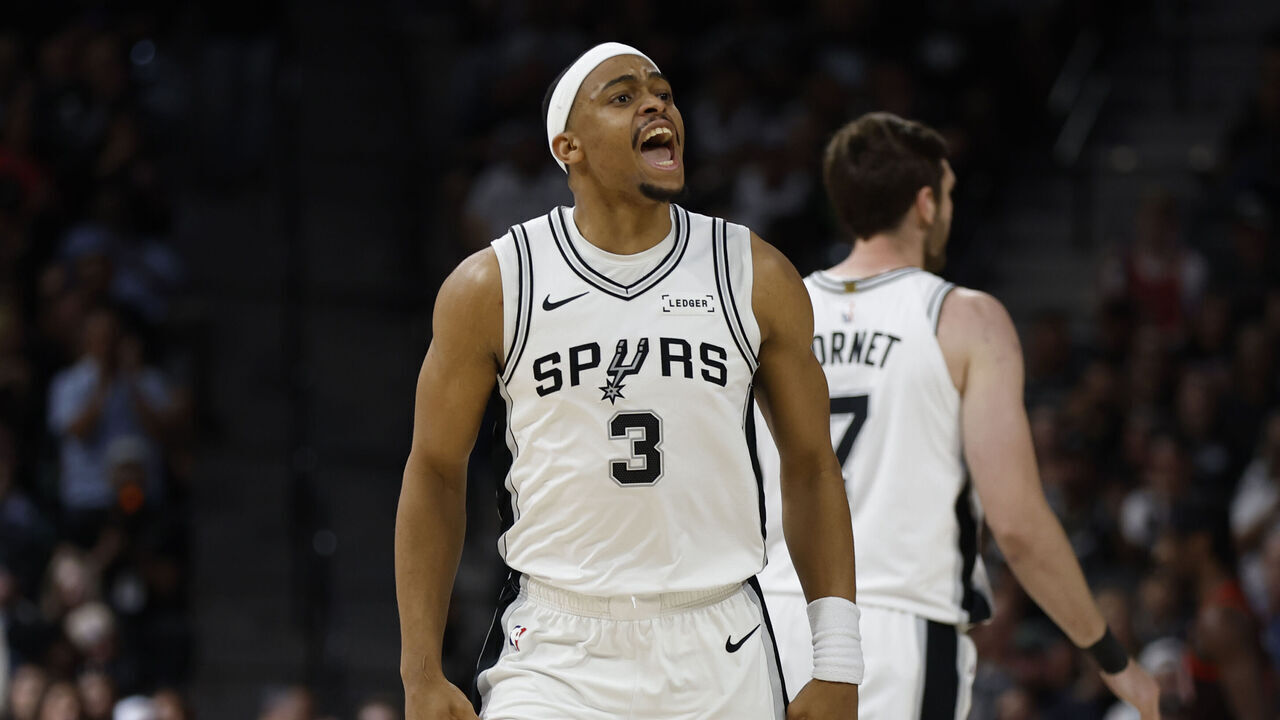 SAN ANTONIO, TX -MARCH 30: Keldon Johnson #3 of the San Antonio Spurs reacts after a basket against the Chicago Bulls in the first half at Frost Bank Center on March 30, 2026 in San Antonio, Texas. NOTE TO USER: User expressly acknowledges and agrees that, by downloading and or using this photograph, User is consenting to terms and conditions of the Getty Images License Agreement.
