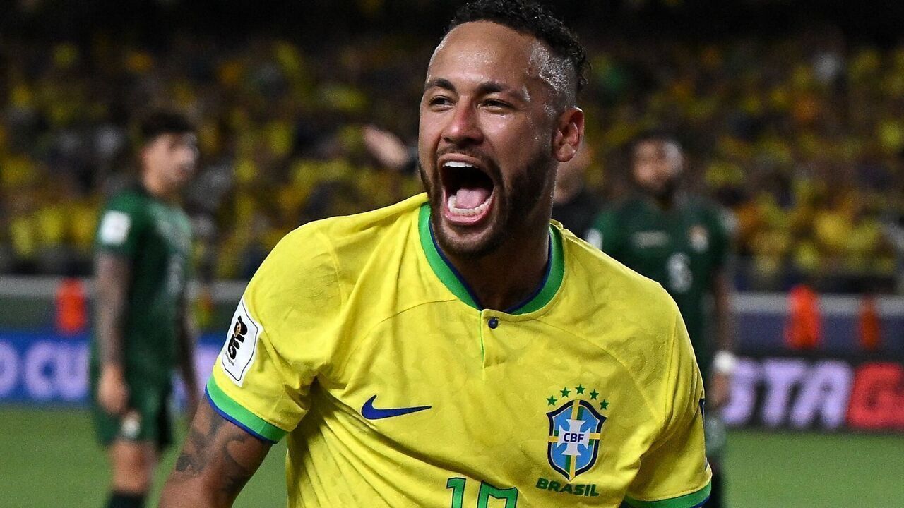 TOPSHOT - Brazil's forward Neymar celebrates after scoring a goal during the 2026 FIFA World Cup South American qualifiers football match between Brazil and Bolivia at the Jornalista Edgar Proença 'Mangueirao' stadium, in Belem, state of Para, Brazil, on September 8, 2023. Neymar became Brazil's all-time top scorer on Friday surpassing Pele's record.
