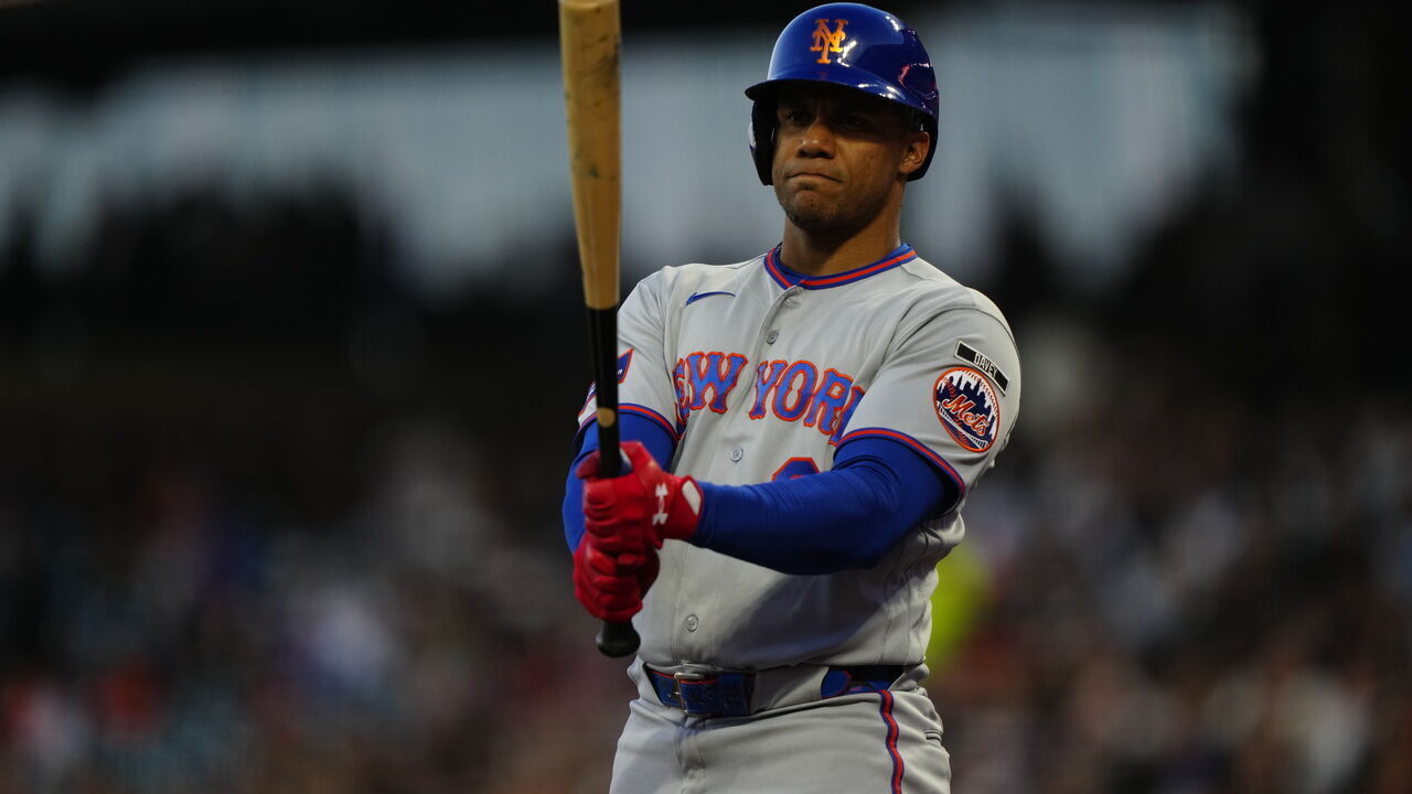 SAN FRANCISCO, CALIFORNIA - APRIL 3: Juan Soto #22 of the New York Mets goes to bat during the game against the New York Mets at Oracle Park on April 3, 2026 in San Francisco, California.