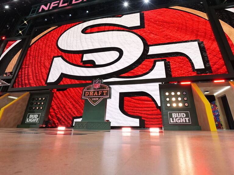 Report: 49ers, Cardinals, Bills getting calls about early Round 2 picks