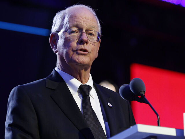 Report: France to step down as NASCAR's CEO, O'Donnell promoted | theScore.com