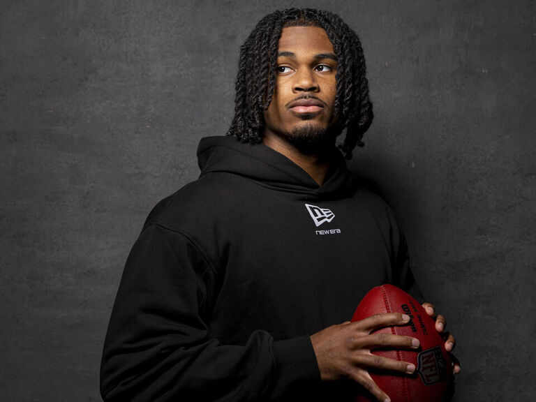 Raiders trade up to end Jermod McCoy's fall in 4th round