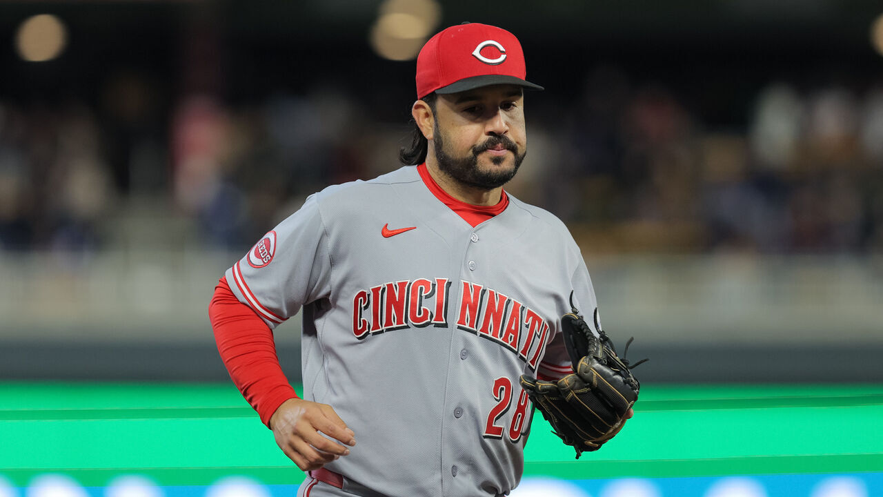 MINNEAPOLIS, MN - APRIL 17: Cincinnati Reds third baseman Eugenio Suárez (28) looks on after the fourth inning of an MLB game between the Cincinnati Reds and Minnesota Twins on April 17th, 2026, at Target Field in Minneapolis, MN.