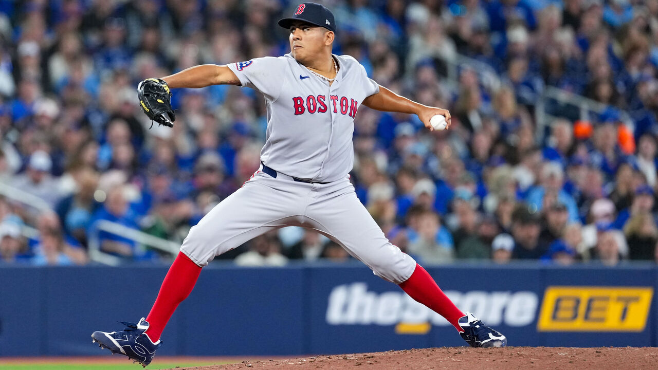 TORONTO, ON - APRIL 27: Ranger Suarez #55 of the Boston Red Sox pitches during the game between the Boston Red Sox and the Toronto Blue Jays at Rogers Centre on Monday, April 27, 2026 in Toronto, Ontario, Canada.