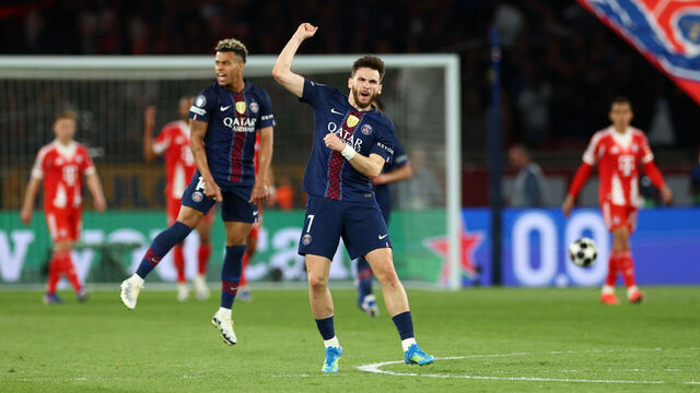 PARIS, FRANCE - APRIL 28: Khvicha Kvaratskhelia of Paris Saint-Germain celebrates scoring a goal to make the score 1-1 during the UEFA Champions League 2025/26 Semi Final First Leg match between Paris Saint-Germain and Bayern Munich at Parc des Princes on April 28, 2026 in Paris, France.