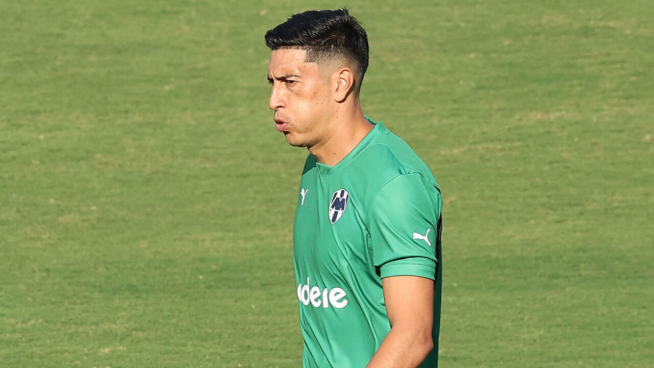 PASADENA, CALIFORNIA - JUNE 25: Esteban Andrada #1 of CF Monterrey looks on during the FIFA Club World Cup 2025 group E match between Urawa Red Diamonds and CF Monterrey at Rose Bowl Stadium on June 25, 2025 in Pasadena, California.