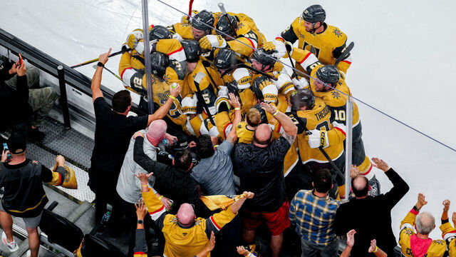LAS VEGAS, NEVADA - APRIL 29: The Vegas Golden Knights celebrate a goal Brett Howden #21 to win Game Five of the First Round of the 2026 Stanley Cup Playoffs against the Utah Mammoth at T-Mobile Arena on April 29, 2026 in Las Vegas, Nevada.