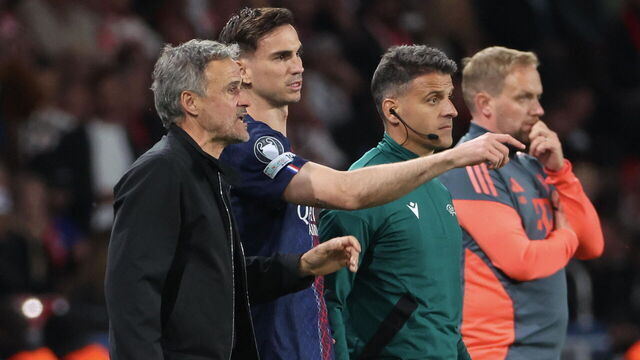 PARIS, FRANCE - APRIL 28: Fabian Ruiz #8 of Paris Saint-Germain react with head coach, Luis Enrique during the UEFA Champions League 2025/26 Semi Final First Leg match between Paris Saint-Germain and FC Bayern München at Parc des Princes on April 28, 2026 in Paris, France.
