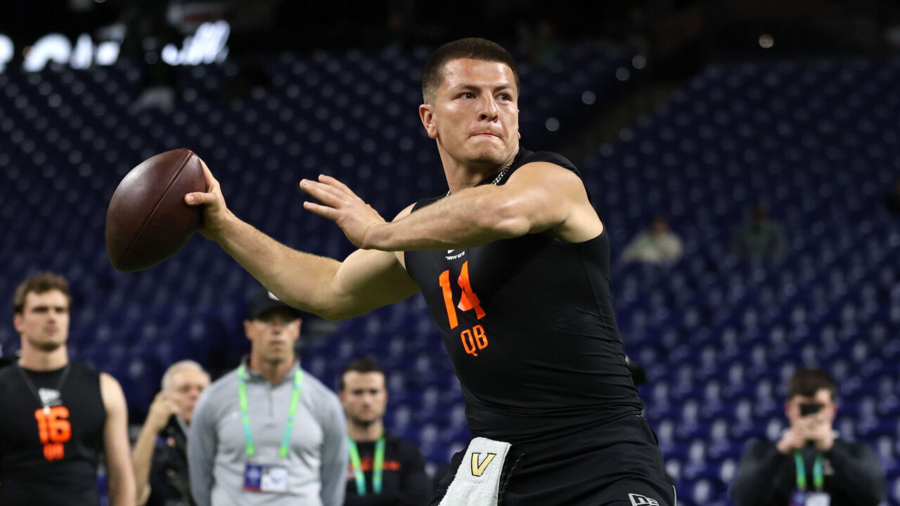 INDIANAPOLIS, INDIANA - FEBRUARY 28: Diego Pavia of the Vanderbilt Commodores throws a pass during the 2026 NFL Scouting Combine at Lucas Oil Stadium on February 28, 2026 in Indianapolis, Indiana.