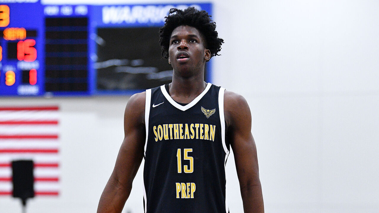 TORRANCE, CA - FEBRUARY 13: Southeastern Prep forward Obinna Ekezie Jr. (5) shoots a free throw during the Grind Session Los Angeles high school basketball tournament on February 13, 2026 at El Camino College in Torrance, CA.