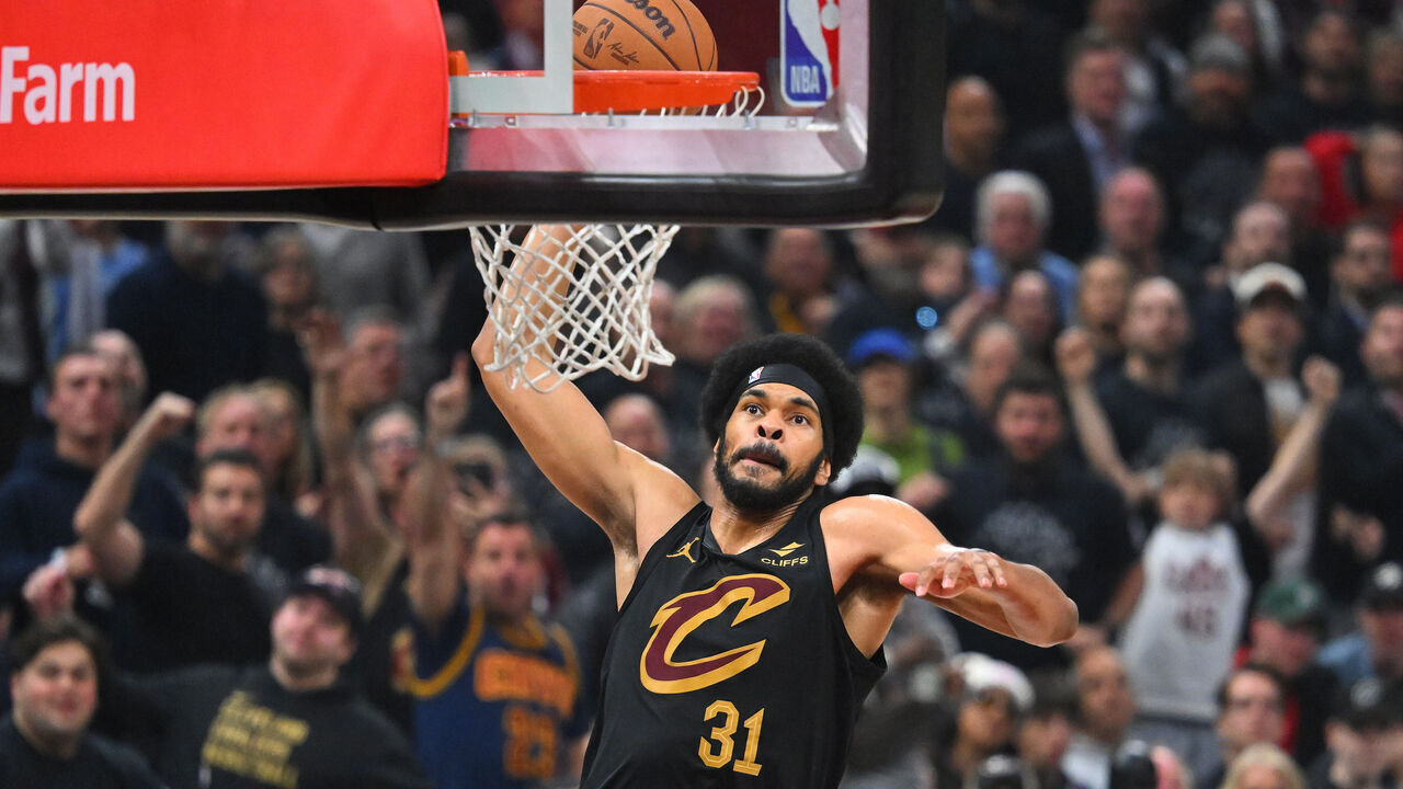 CLEVELAND, OHIO - MAY 03: Jarrett Allen #31 of the Cleveland Cavaliers dunks the ball against the Toronto Raptors during the third quarter in Game Seven of the First Round of the NBA Eastern Conference Playoffs at Rocket Arena on May 03, 2026 in Cleveland, Ohio.
