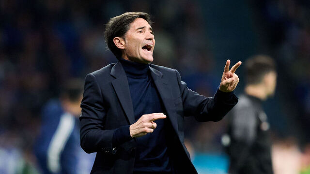 OVIEDO, SPAIN - APRIL 23: Marcelino Garcia Toral, Head Coach of Villarreal CF, reacts during the LaLiga EA Sports match between Real Oviedo and Villarreal CF at Carlos Tartiere on April 23, 2026 in Oviedo, Spain.