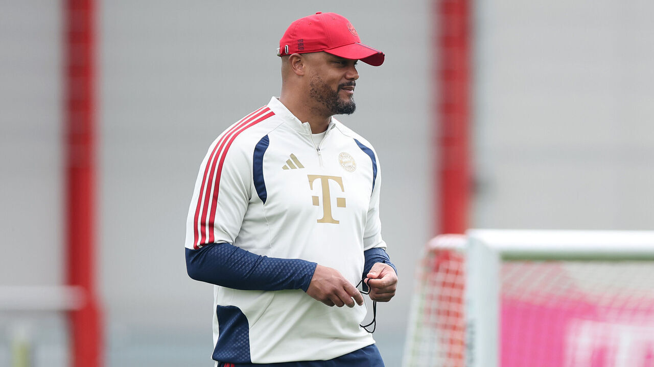 MUNICH, GERMANY - MAY 05: Vincent Kompany, Head Coach of FC Bayern Munich, looks on during the training session one day ahead of the UEFA Champions League 2025/26 Semi Final Second Leg match at Football Arena Munich on May 05, 2026 in Munich, Germany.