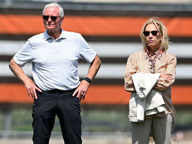 BEREA, OHIO - JUNE 13: Managing and principal partners Jimmy Haslam and Dee Haslam of the Cleveland Browns watch a drill during a mandatory minicamp workout at their CrossCountry Mortgage Campus on June 13, 2024 in Berea, Ohio.