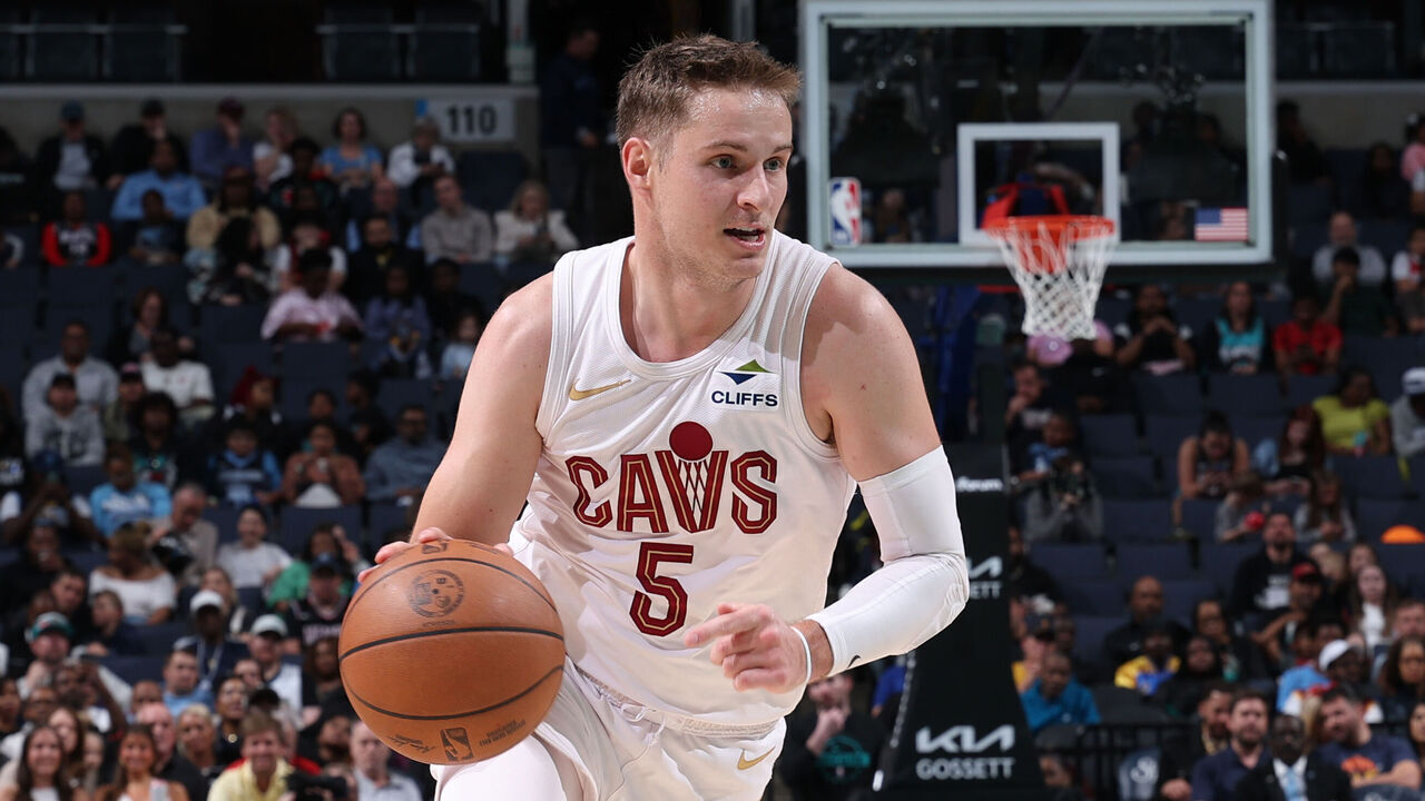 MEMPHIS, TN - APRIL 6: Sam Merrill #5 of the Cleveland Cavaliers drives to the basket during the game against the Memphis Grizzlies on April 6, 2026 at FedExForum in Memphis, Tennessee. Mandatory Copyright Notice: Copyright 2026 NBAE