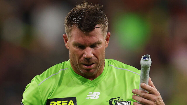 SYDNEY, AUSTRALIA - JANUARY 03: David Warner of the Thunder walks from the pitch after scoring an unbeaten 130 at the completion of the Thunder's innings during the BBL match between Sydney Thunder and Hobart Hurricanes at ENGIE Stadium, on January 03, 2026, in Sydney, Australia