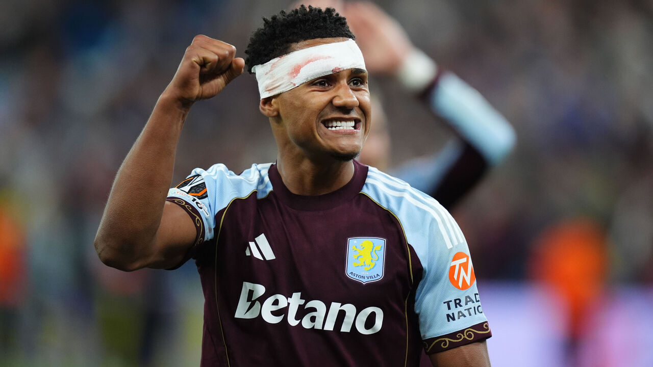 Aston Villa's Ollie Watkins celebrates the win after the UEFA Europa League match at Villa Park, Birmingham. Picture date: Thursday May 7, 2026.