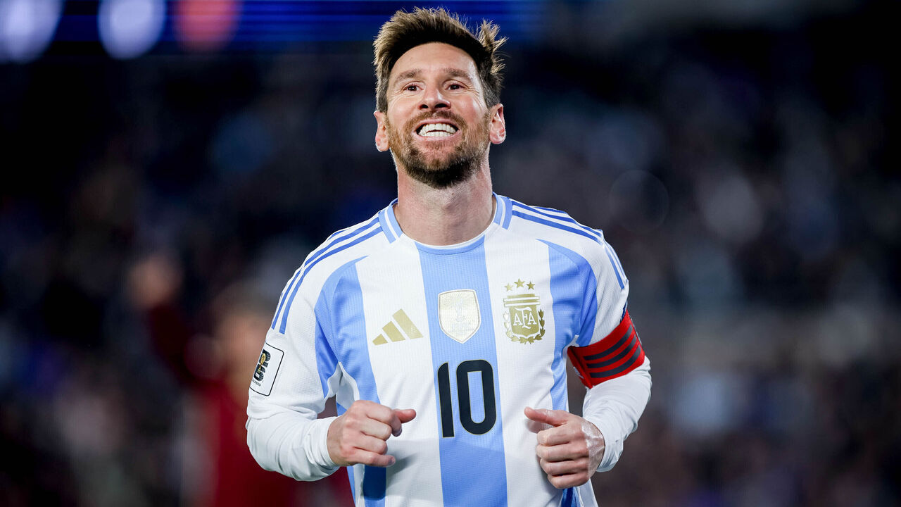 BUENOS AIRES, ARGENTINA - 2025/09/04: Lionel Messi of Argentina seen during the match between Argentina and Venezuela as part of 2026 FIFA World Cup Qualifiers at Estadio Mas Monumental. Final score Argentina 3 : 0 Venezuela.