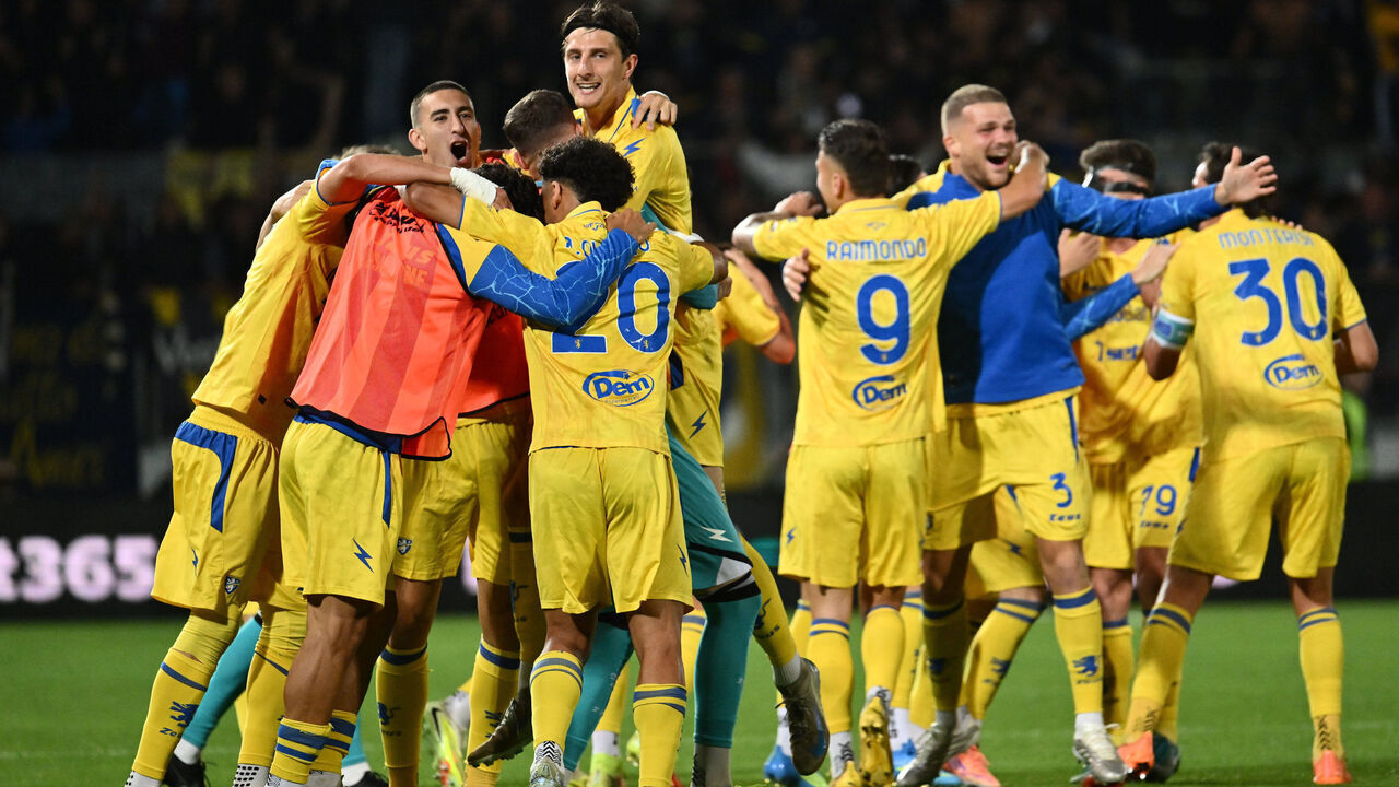 Ilario Monterisi of Frosinone Calcio celebrates after Alessio Castellini of Mantova 1911 scores an own goal, making it 2-0, during the 38th day of the Serie B Championship between Frosinone Calcio and Modena 1911 at the Benito Stirpe Stadium on May 8, 2026, in Frosinone, Italy.
