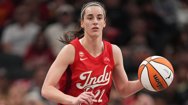 INDIANAPOLIS, IN - MAY 9: Caitlin Clark #22 of the Indiana Fever drives to the basket during the game against the Dallas Wings on May 9, 2026 at the Gainbridge Fieldhouse inIndianapolis, Indiana. Mandatory Copyright Notice: Copyright 2026 NBAE