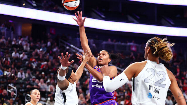 LAS VEGAS, NV - MAY 9: Alyssa Thomas #25 of the Phoenix Mercury shoots the ball during the game against the Las Vegas Aces on May 9, 2026 at Michelob ULTRA Arena in Las Vegas, Nevada. Mandatory Copyright Notice: Copyright 2026 NBAE