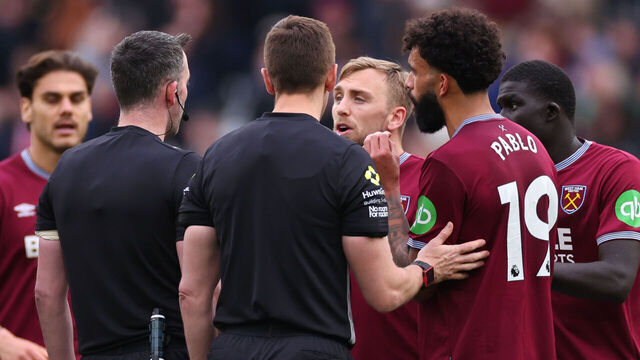 LONDON, ENGLAND - MAY 10: Pablo and Jarrod Bowen of West Ham United confront Referee, Chris Kavanagh after the Premier League match between West Ham United and Arsenal at London Stadium on May 10, 2026 in London, England.