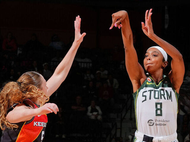 UNCASVILLE, CT - MAY 10: Lexie Brown #8 of the Seattle Storm shoots a three point basket during the game against the Connecticut Sun on May 10, 2026 at the Mohegan Sun Arena in Uncasville, Connecticut. Mandatory Copyright Notice: Copyright 2026 NBAE